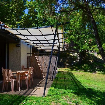 Vvf Luberon Provence Hotell Murs  Exteriör bild