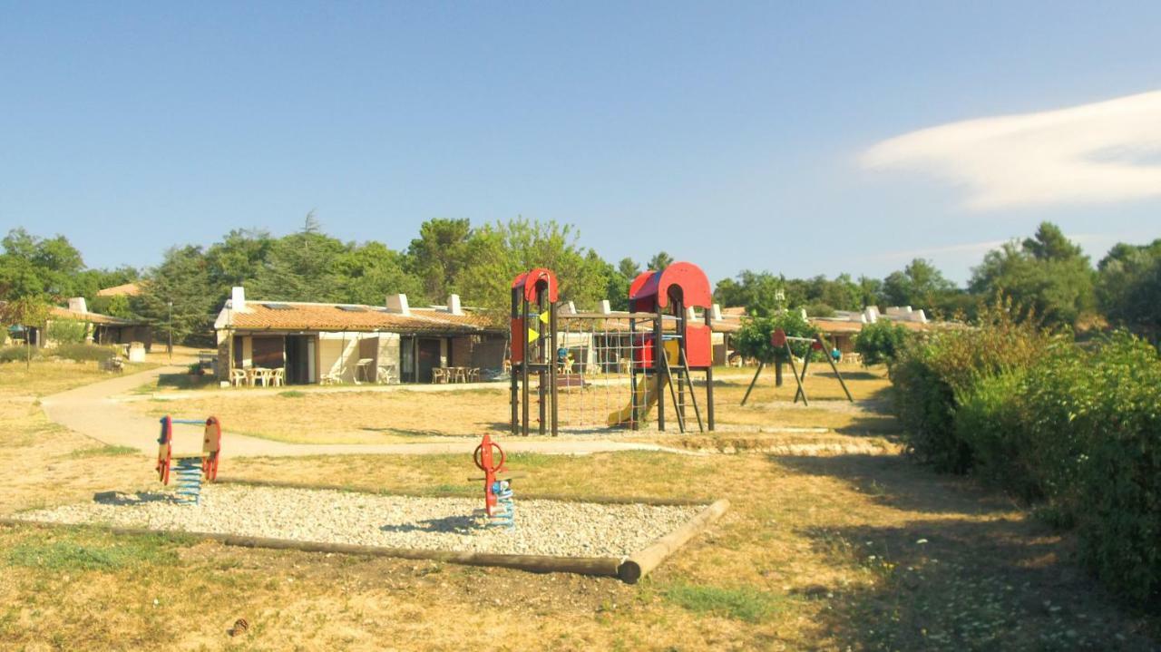 Vvf Luberon Provence Hotell Murs  Exteriör bild