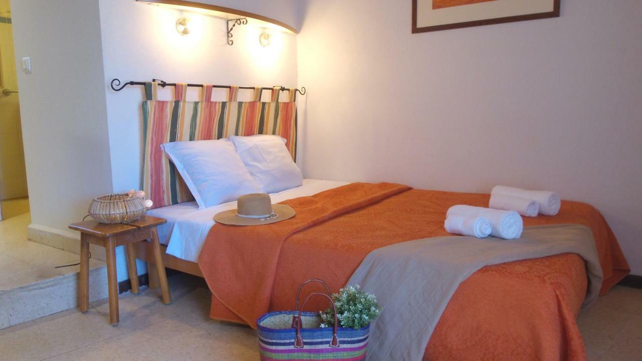 Vvf Luberon Provence Hotell Murs  Exteriör bild